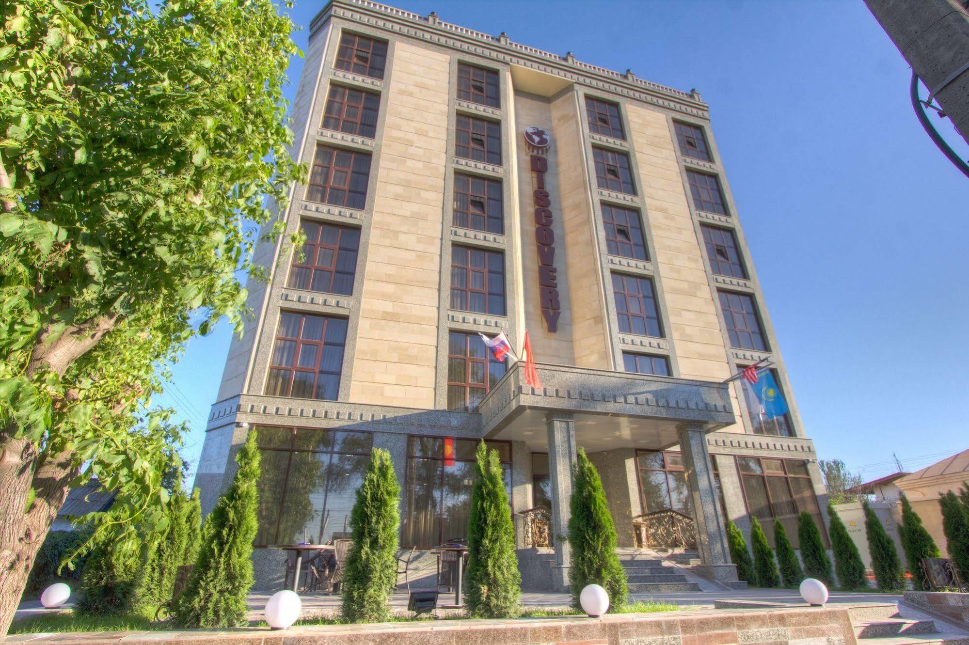Discovery Hotel Bishkek Exterior photo